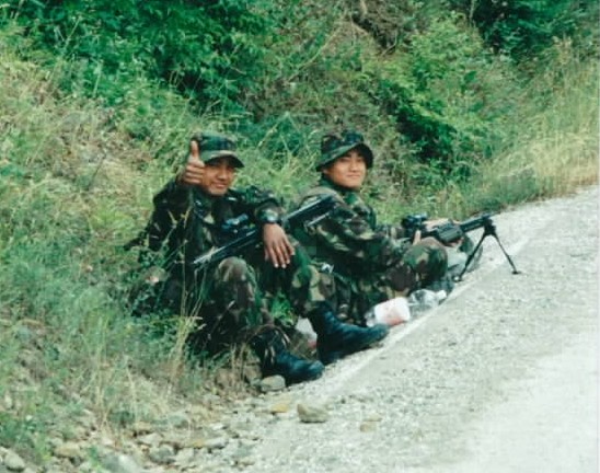 Ghurkas in Kosovo
